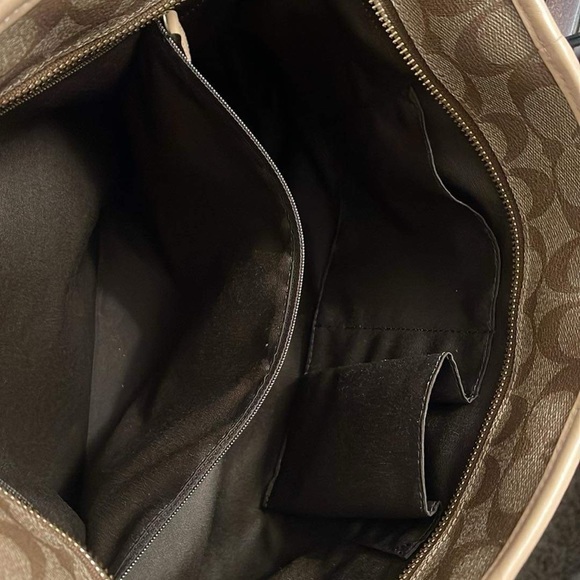 Coach Tote - Picture 2 of 3